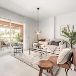 Vogue Styled Flat In The Heart Of Nueva Andalucia
