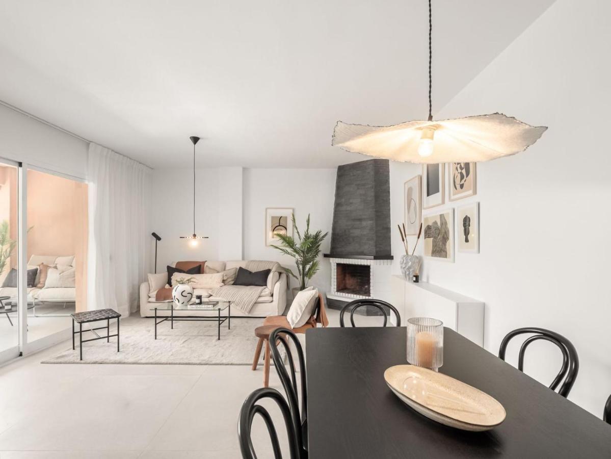 Vogue Styled Flat In The Heart Of Nueva Andalucia Marbella